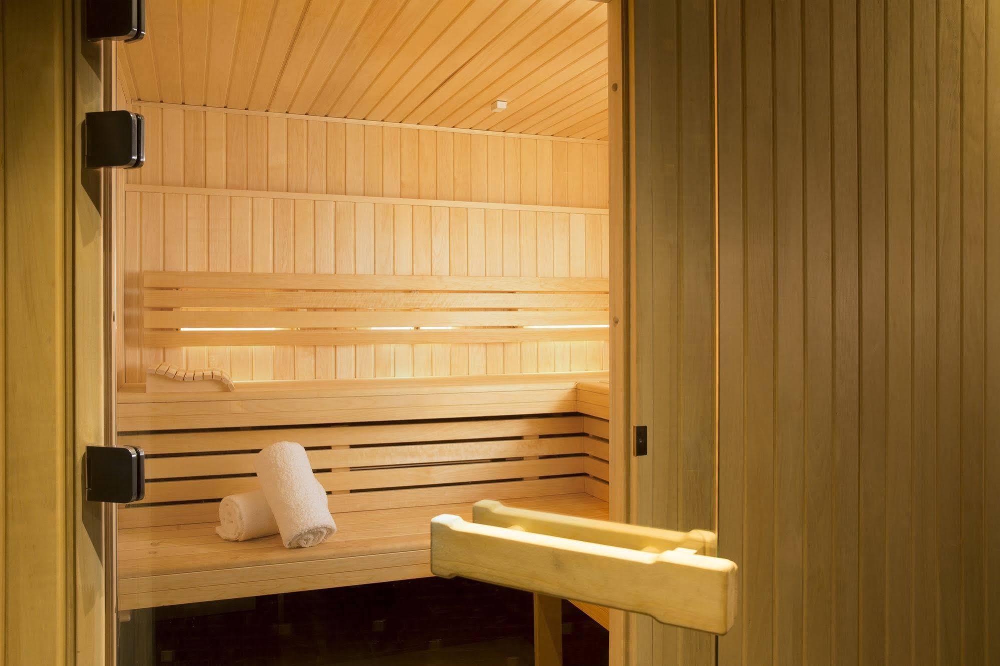 Le Tsuba Hotel Parigi